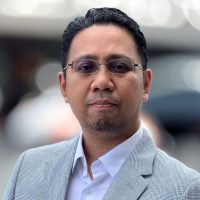 Dr Afnizanfaizal